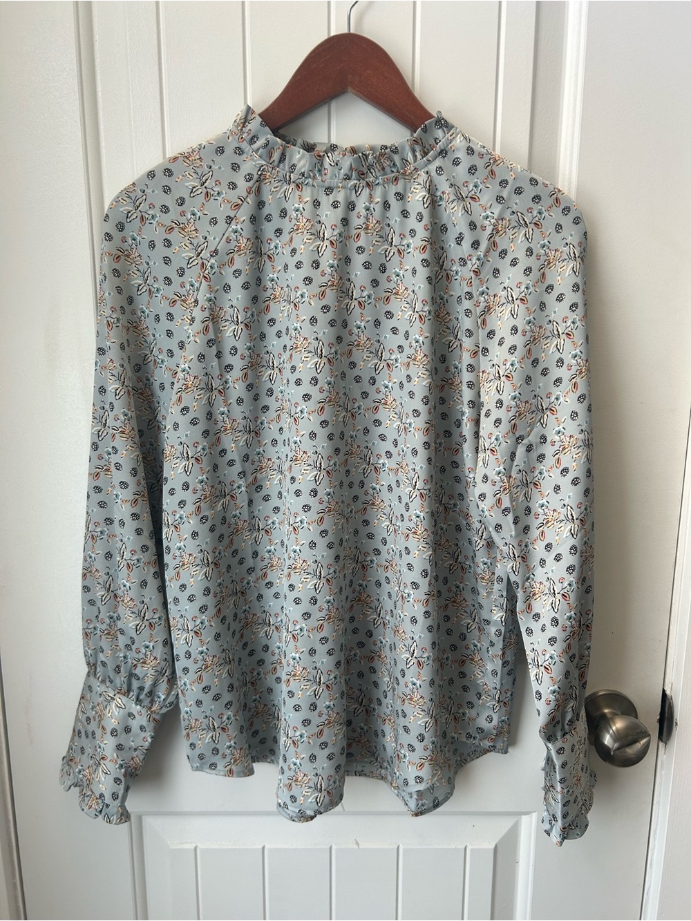 Ann Taylorlight  Blue Floral Long-Sleeve Blouse